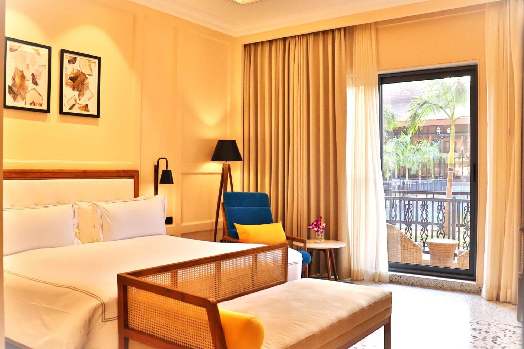 Radisson Blu Plaza Resort & Convention Centre Karjat Kültér fotó Deluxe Room